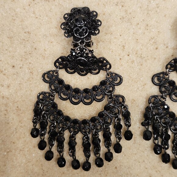 RARE VINTAGE JOSE & MARIA BARRERA BLACK CRYSTAL SILVER DROP CHANDELIER EARRINGS - Picture 8 of 10